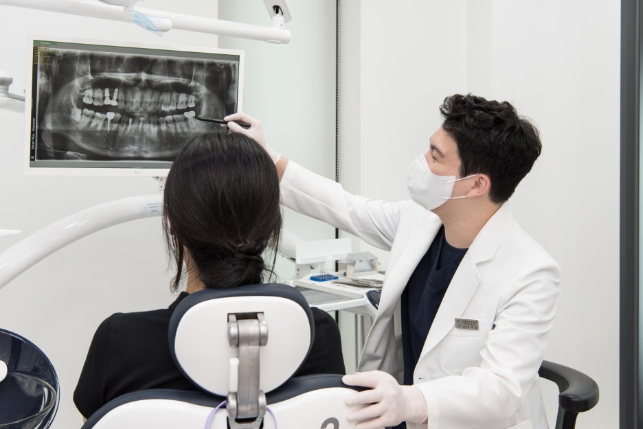 Chungmuro Dental Clinic: Prioritizing Natural Tooth Preservation in Cavity Treatment