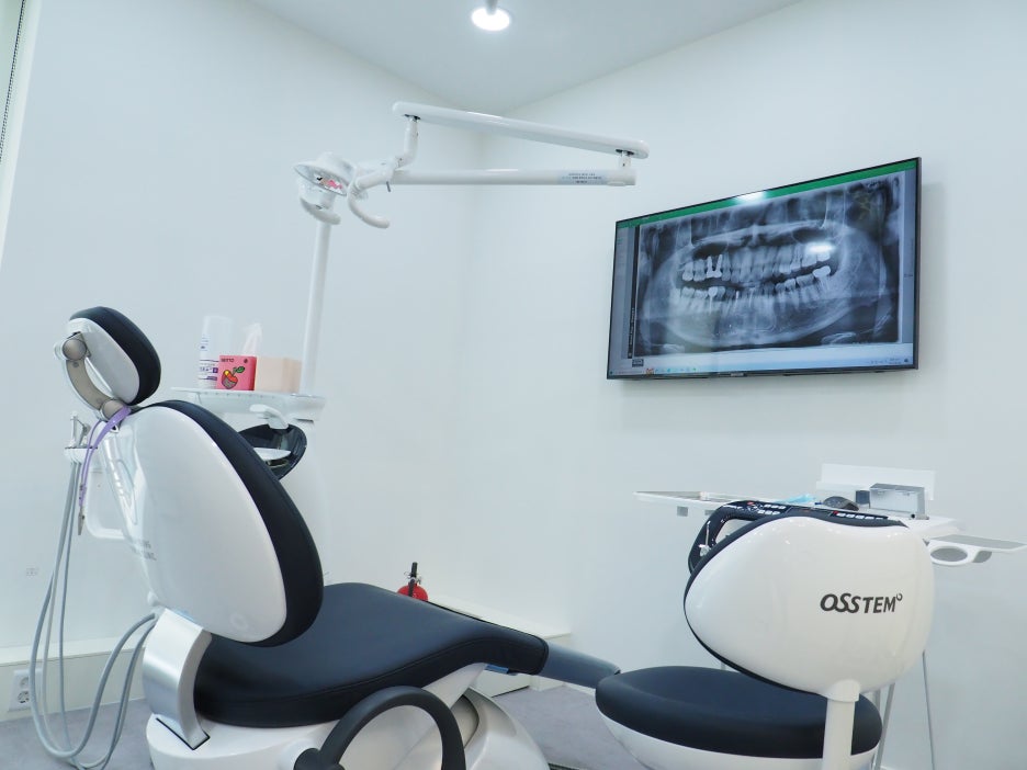 Klinik Gigi Geumho Station, Pentingnya Perawatan Implan yang Disesuaikan untuk Setiap Pasien 사진 11