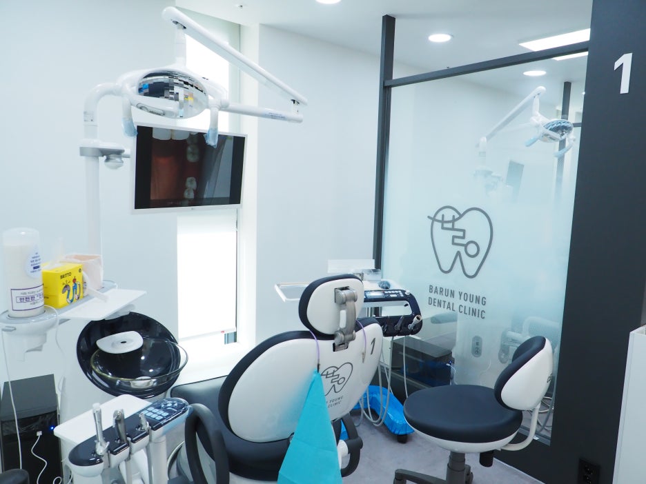 Shindang-dong Dental Clinic: Cavity and Root Canal Treatment at the Right Time for Long-Lasting Natural Teeth 사진 14