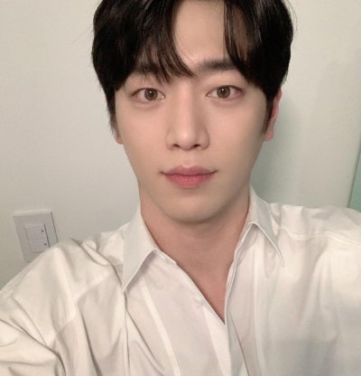 무쌍눈 Ⅰ남자눈매교정 Ⅰ대표연예인 사진 3