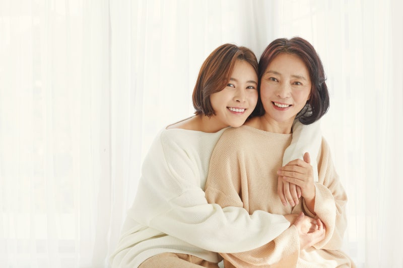 가정의 달, 부모님 노안검사 어떨까요?
