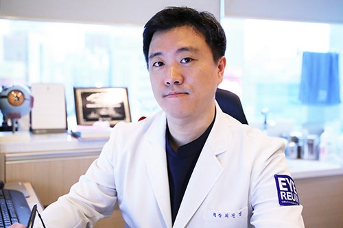 부모님 눈침침, 시력불편 원인부터 체크해보세요! 사진 5