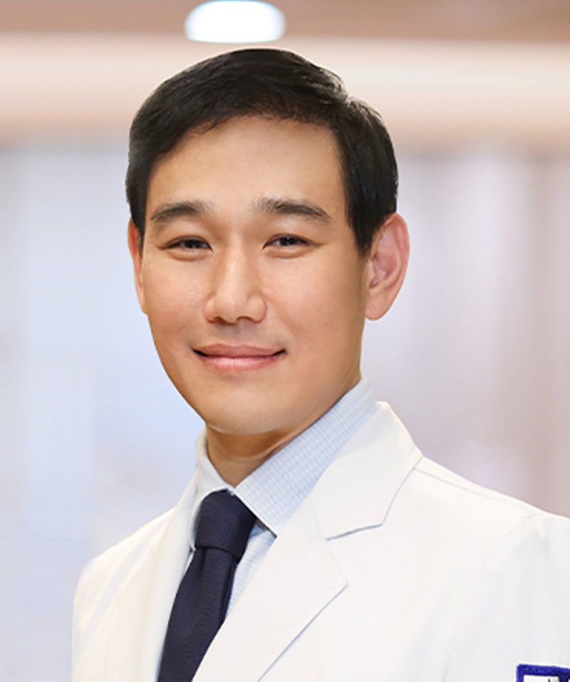 아이리움안과, 한-태평양도서국정상회의_해외 정상 초청 안과 의료서비스 체험행사 사진 2