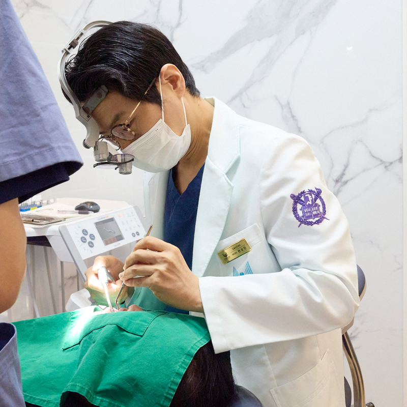 임플란트 흡연이 치료 실패의 원인? 하루플란트가 알려주는 담배 한 개비의 위험성! 사진 8