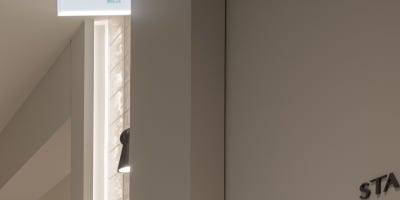 압구정입술필러, 효과를 두 배로 만드는 입꼬리 보톡스 조합 사진 10