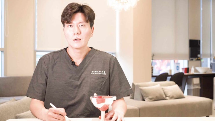 포도막염🍇이란 무엇인가❓ 성모 진안과 박진형 대표원장이 자세하고 정확하게 알려드립니다!