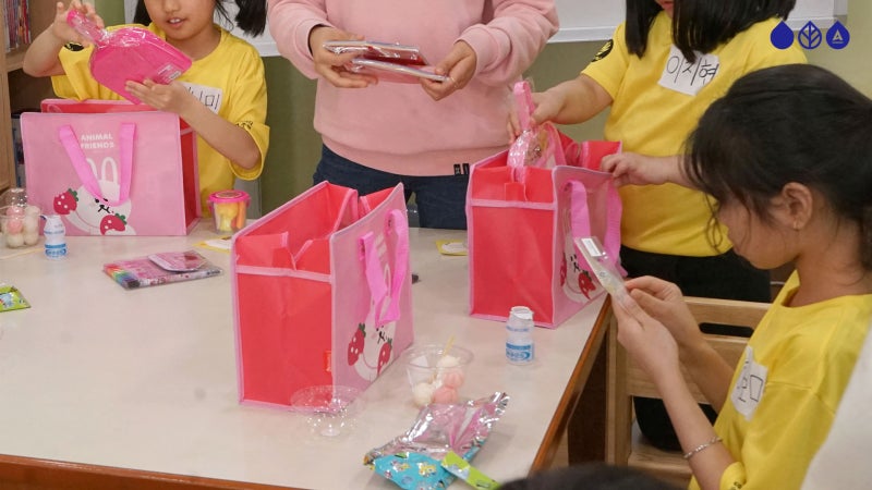[꿈 잇는 레다스] 소외 어린이를 위한 특별한 어린이날 사진 27