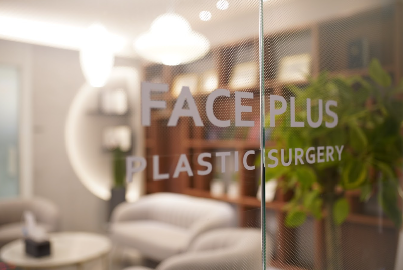 Kisah yang ingin disampaikan oleh Direktur Utama Faceplus Plastic Surgery, Park Jung-geun, kepada para pasien 사진 4
