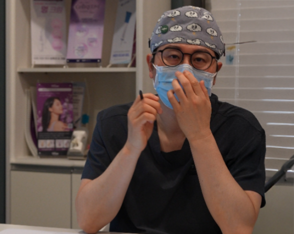 Midface Reduction Procedures: Why Your Face Looks Different Even If Its Length Remains the Same 사진 6