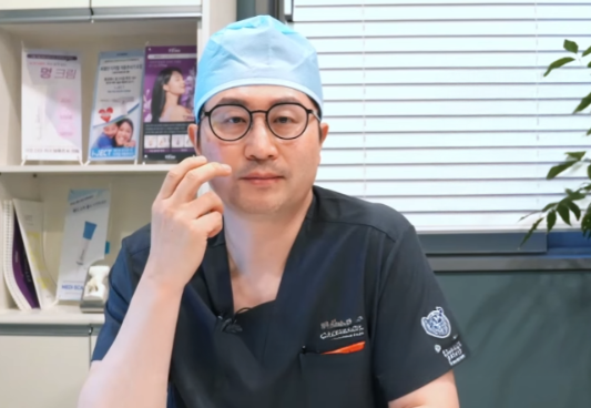 Nasolabial Fold Thread Lift: Results May Vary with the Severity of Nasolabial Folds 사진 8