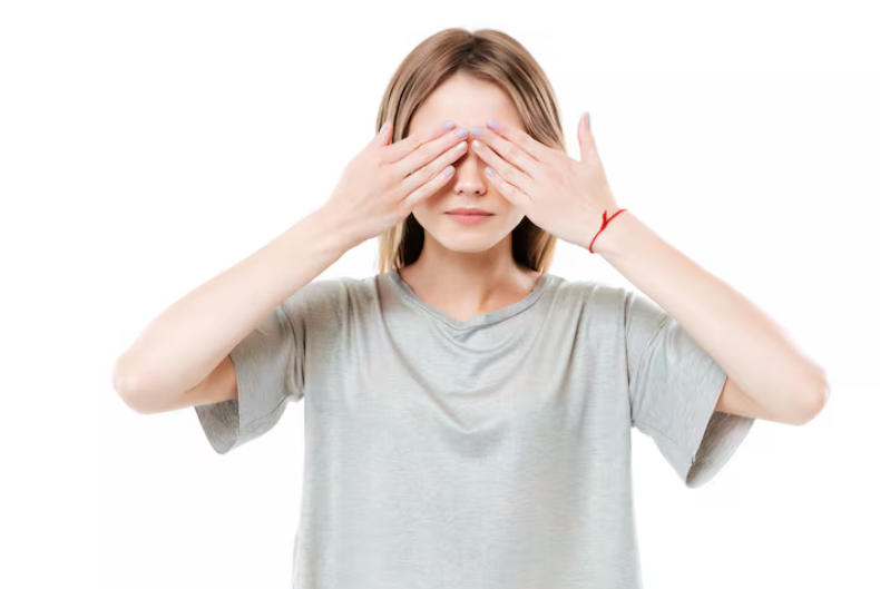 Upper Blepharoplasty: What to Check if Droopy Eyelids Make You Look Older 사진 9