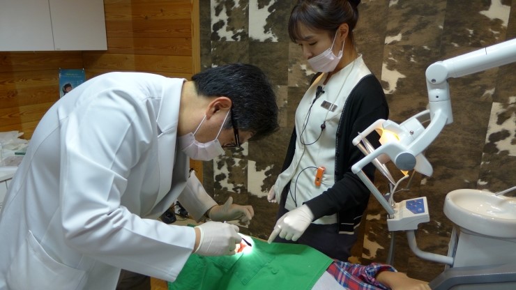 [치아교정하는중] 봄이의 세번째 교정치료완료! 발치하고 왔어요!
