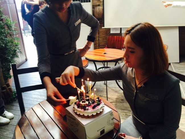 원데이치과 김현동원장님 생일파티 현장!^0^