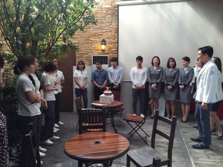원데이치과 오진주 치위생사님의 생일파티~!