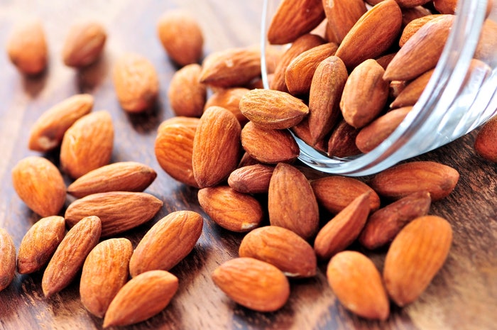 Superfood Almonds: Know Before You Eat