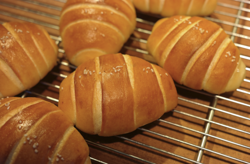 What Foods Should You Avoid While Dieting?