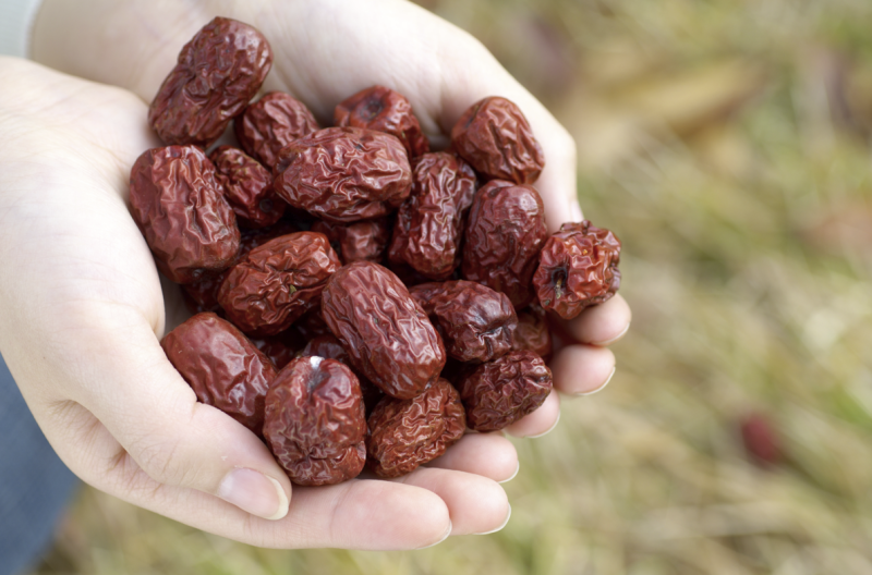 What are good alternatives to candy and snacks? 사진 4