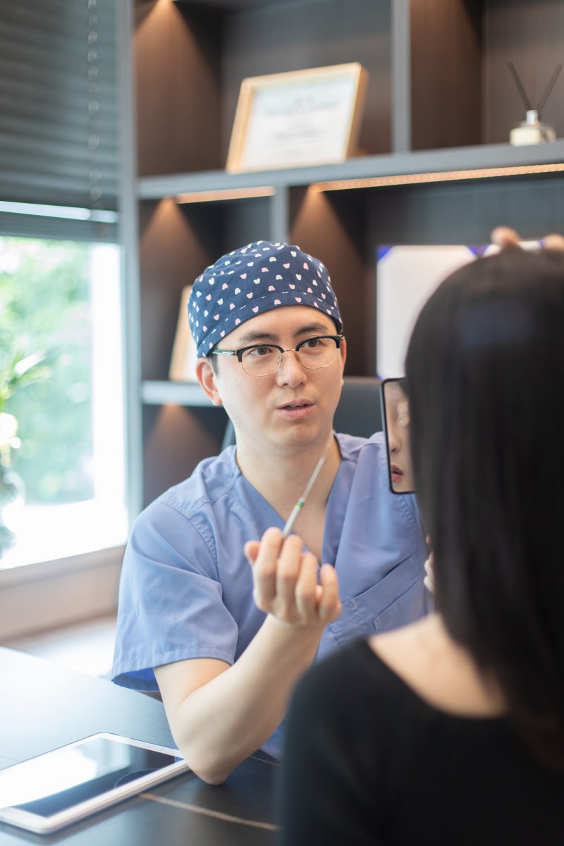 #22 Forehead Lift Revision Surgery: When is it Possible and How Much Can Be Restored? 사진 2