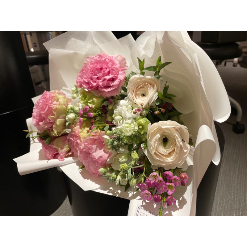 강남스마일안과 윤효성원장님 환영합니다👩🏻⚕