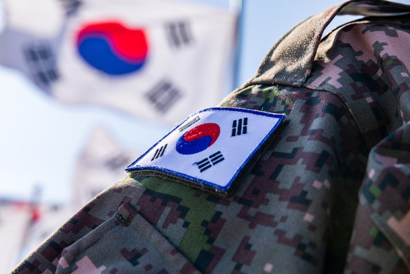 Military LASIK: A Complete Guide from Surgery Timing to Recovery Period