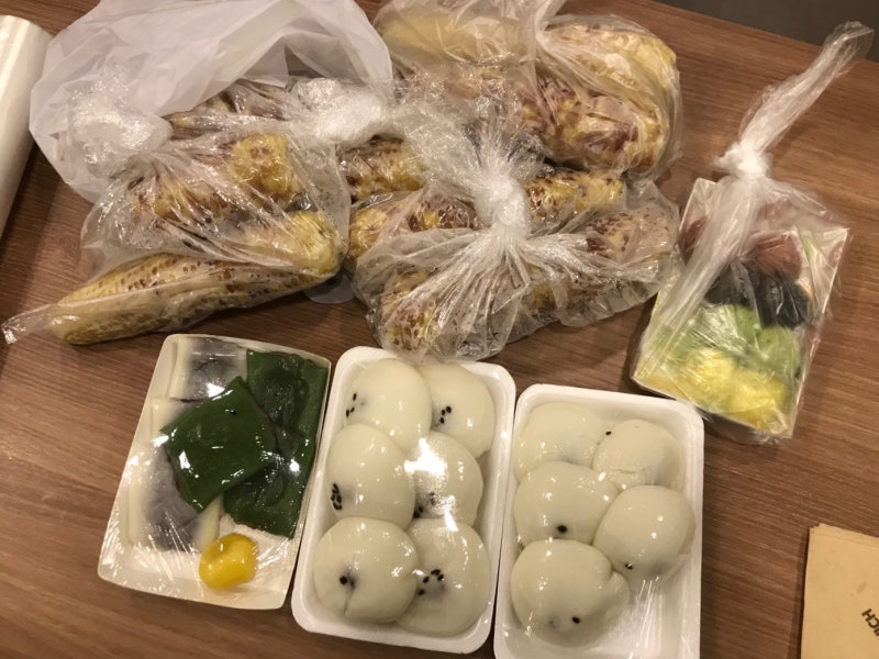 맛있는 간식들로 넘쳐나는 우리 병원 (엉덩이필러제거환자 감사합니다) 사진 7