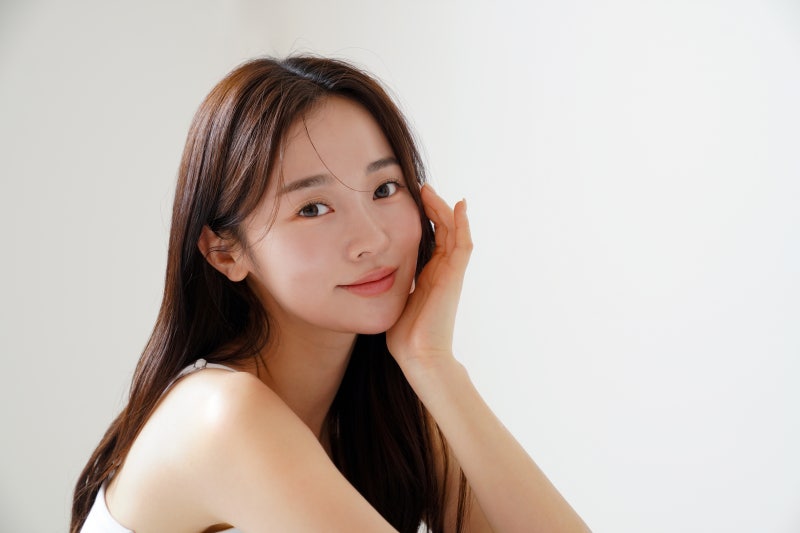 청담성형외과 20년 경력의 골든뷰 내측 인중축소수술